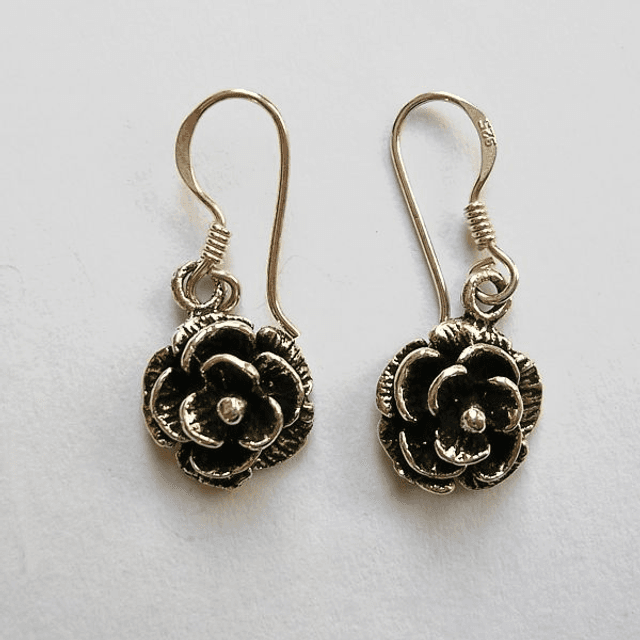 Flower drop earrings - MS078